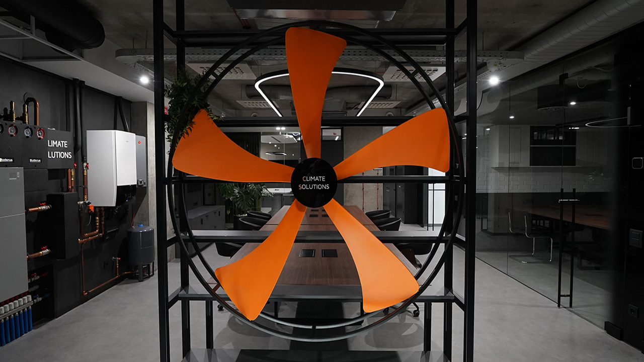 Climate кейс постер