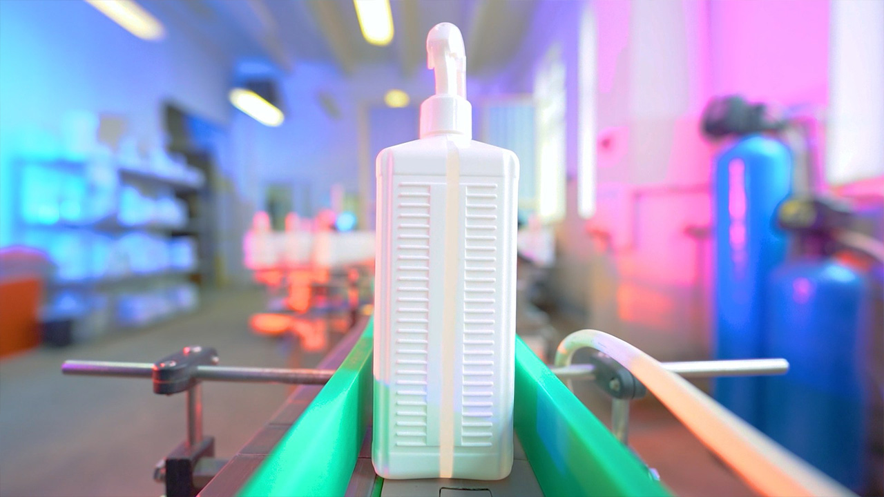 SOLNEX кейс постер